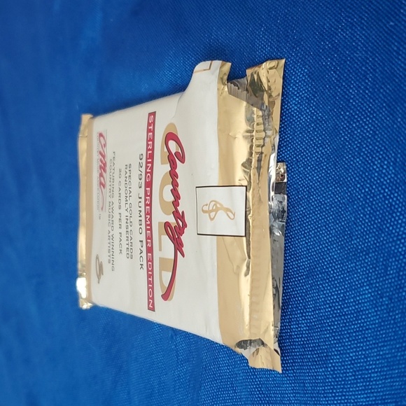 4/$20 1992 Country Gold Jumbo Pack Trading Cards  15 cards only - Picture 11 of 12